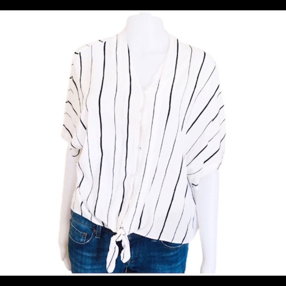 REITMANS Stripe Dolman Tie Front Blouse/Top With Crop Sleeves Ivory Size Small - Picture 3 of 8